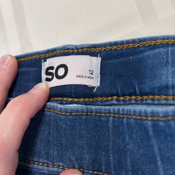 Girls Stretch Jeans - Picture 3 of 3